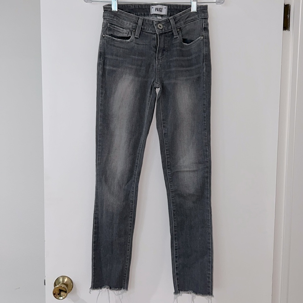 PAIGE gray skinny jeans. Frayed hem. Size 25. Excellent condition.